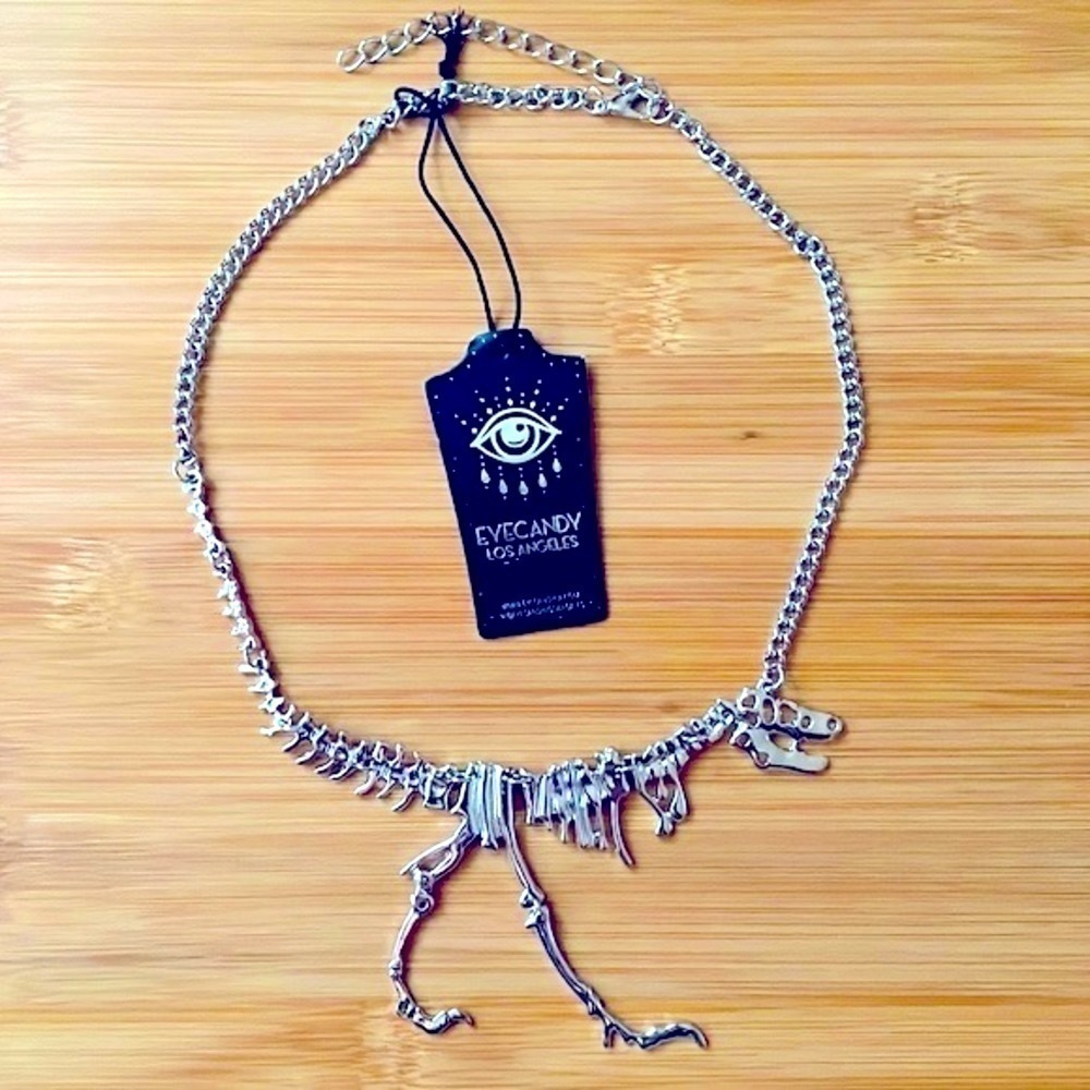 Brand New Eye Candy Los Angeles Silver Tone Dinosaur T-Rex Statement Necklace